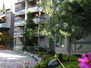 Tantalus Resort Lodge